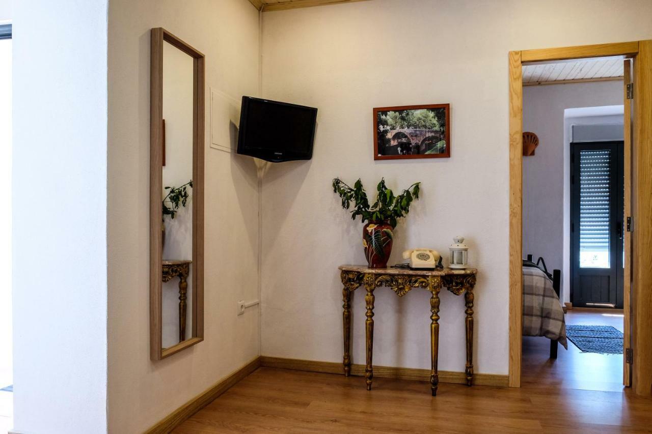 Casa Do Ferreiro II Hotell Góis Eksteriør bilde